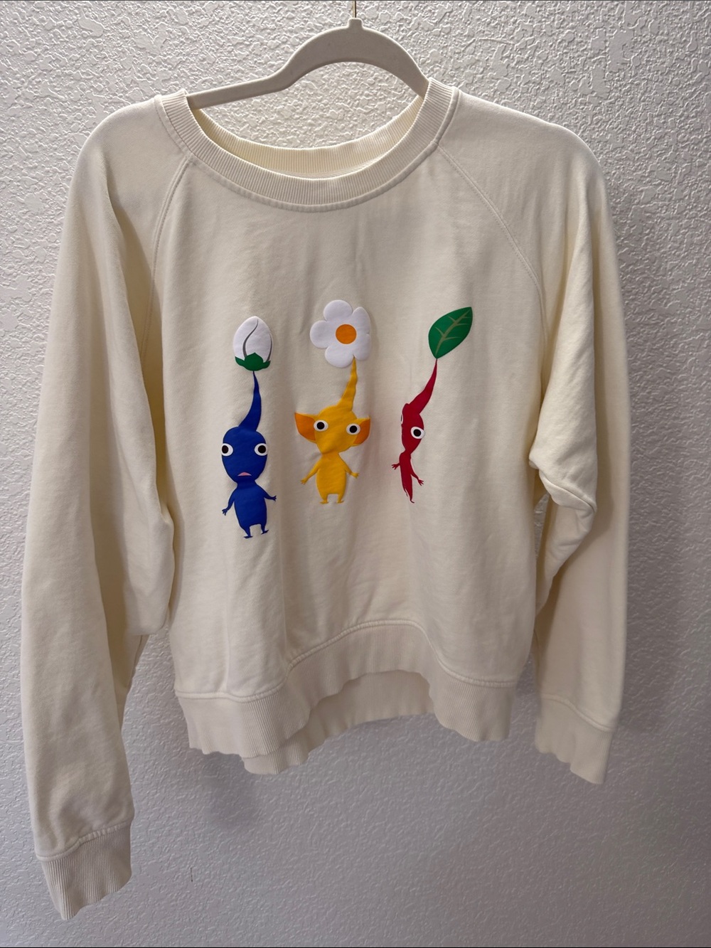 Cream Graphic Pikmin Crewneck Sweatshirt